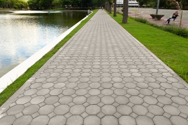 Pathway Pavers Installation in Lady Lake