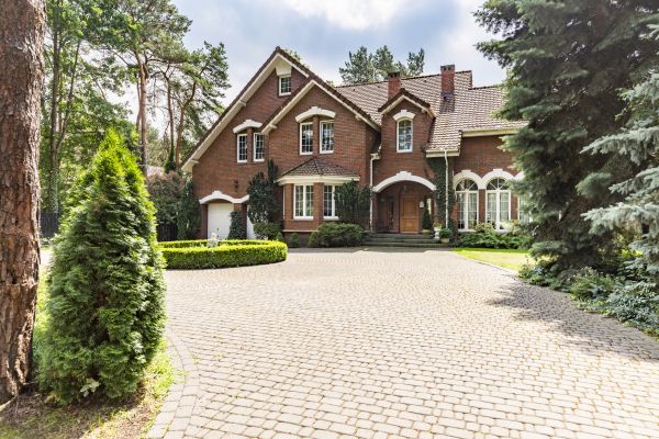 Driveway Pavers Repair in Lady Lake